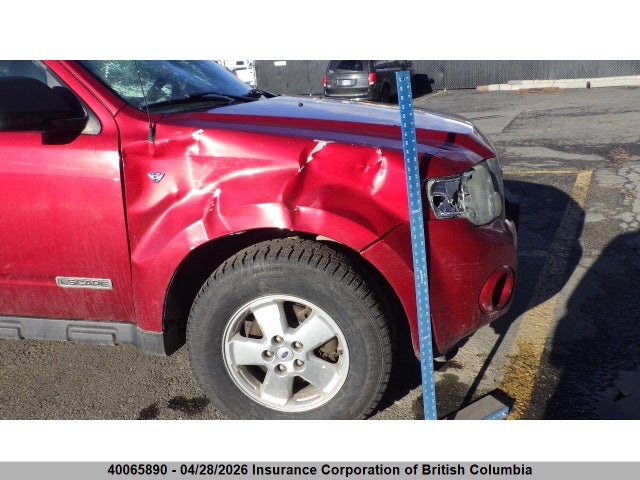 40065890 :رقم المزاد ، 1FMCU93148KD21383 vin ، 2008 Ford Escape Xlt مزاد بيع