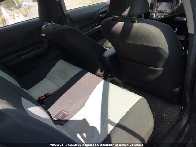JTDKDTB36G1121223 Toyota PRIUS C
