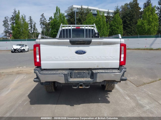 Продажа на аукционе авто 2024 Ford F350, vin: 1FT8W3BT2REE68676, номер лота: 40065902