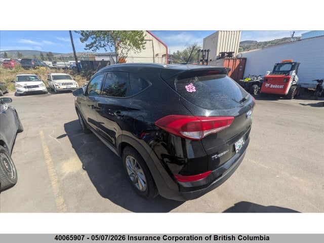 KM8J3CA42HU484543 Hyundai Tucson Limited/sport And Eco/se