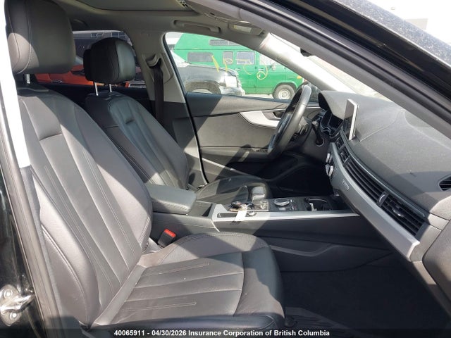 WAUCNAF4XHN035476 Audi A4