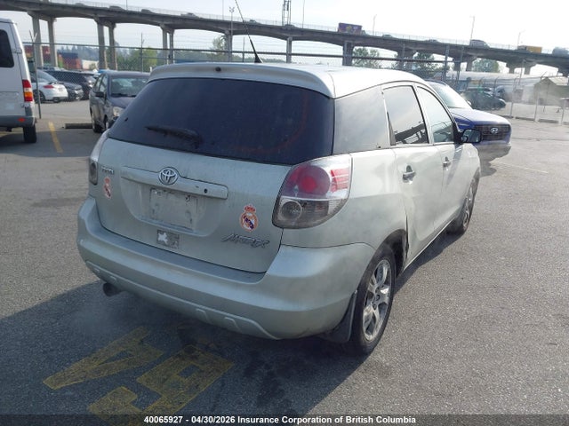 40065927 :رقم المزاد ، 2T1KR32E34C822988 vin ، 2004 Toyota Matrix Xr مزاد بيع