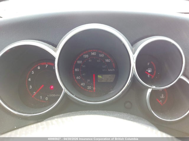 40065927 :رقم المزاد ، 2T1KR32E34C822988 vin ، 2004 Toyota Matrix Xr مزاد بيع