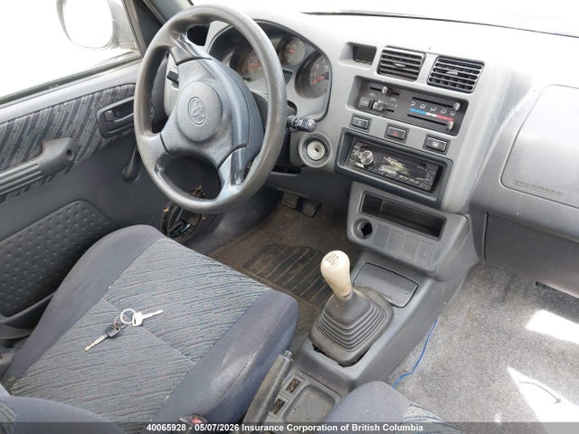 1998 Toyota Rav4 მანქანა იყიდება აუქციონზე, vin: JT3HP10V1W0173121, აუქციონის ნომერი: 40065928