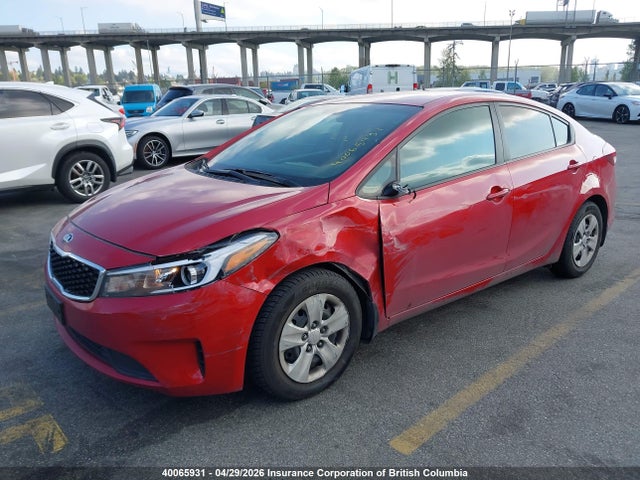 2017 Kia Forte მანქანა იყიდება აუქციონზე, vin: 3KPFK4A72HE105262, აუქციონის ნომერი: 40065931