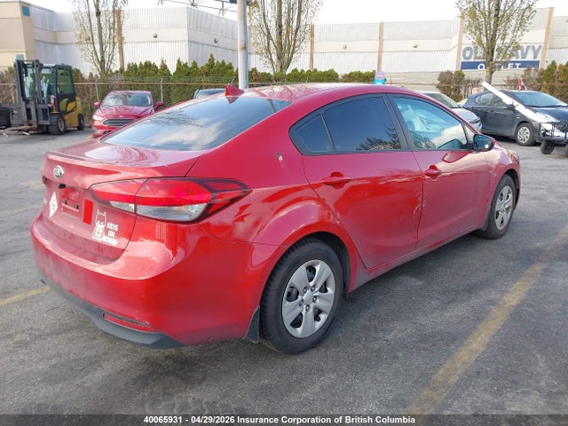 2017 Kia Forte მანქანა იყიდება აუქციონზე, vin: 3KPFK4A72HE105262, აუქციონის ნომერი: 40065931