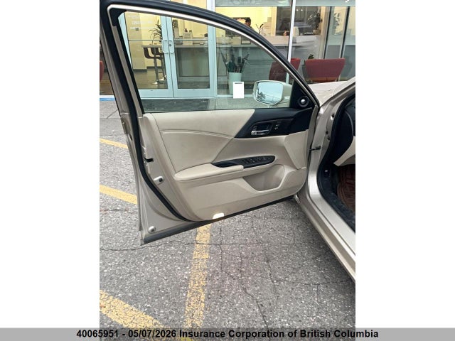 Продаж на аукціоні авто 2015 Honda Accord Touring, vin: 1HGCR3F93FA801150, номер лоту: 40065951