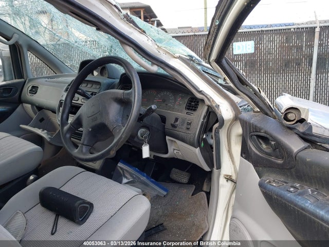 40053063 :رقم المزاد ، PD6W0600444 vin ، 2000 Mitsubishi Delica Active Field مزاد بيع