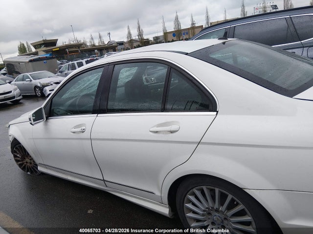 40065703 :رقم المزاد ، WDDGF8FB5AF412374 vin ، 2010 Mercedes-benz C 250 4matic مزاد بيع