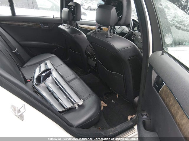 40065703 :رقم المزاد ، WDDGF8FB5AF412374 vin ، 2010 Mercedes-benz C 250 4matic مزاد بيع