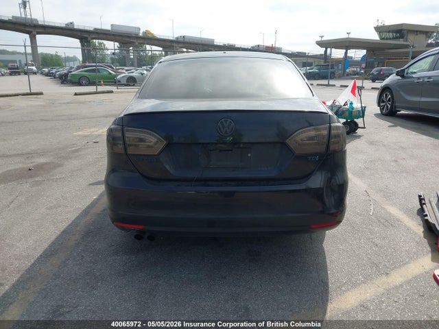 2013 Volkswagen Jetta მანქანა იყიდება აუქციონზე, vin: 3VWWL7AJ7DM416547, აუქციონის ნომერი: 40065972