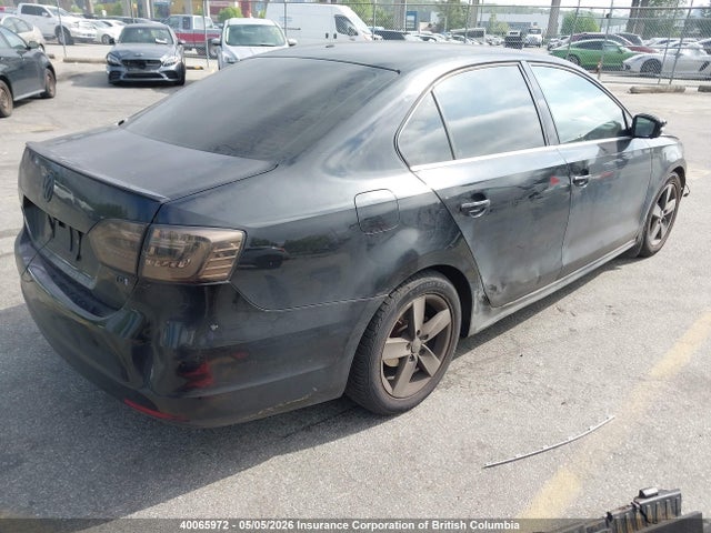 2013 Volkswagen Jetta მანქანა იყიდება აუქციონზე, vin: 3VWWL7AJ7DM416547, აუქციონის ნომერი: 40065972