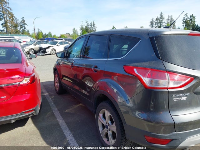 40065990 :رقم المزاد ، 1FMCU9GX5FUB51549 vin ، 2015 Ford Escape Se مزاد بيع