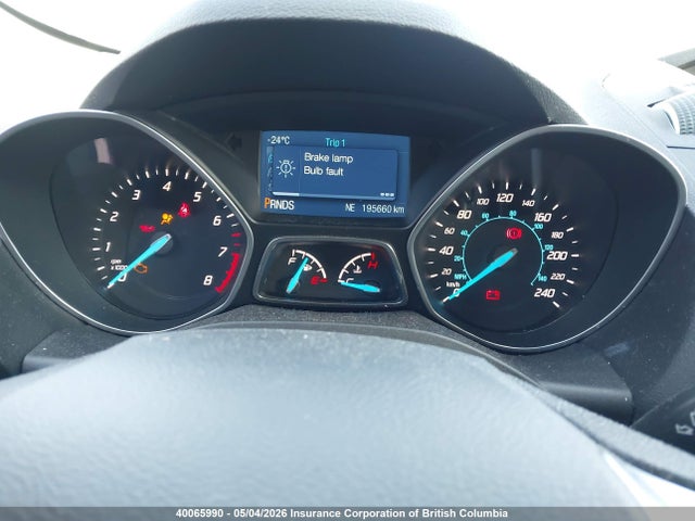 40065990 :رقم المزاد ، 1FMCU9GX5FUB51549 vin ، 2015 Ford Escape Se مزاد بيع