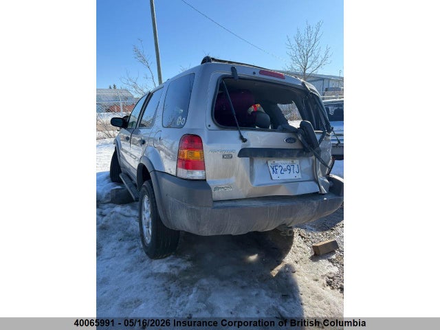 40065991 :رقم المزاد ، 1FMCU04121KB69443 vin ، 2001 Ford Escape Xlt مزاد بيع