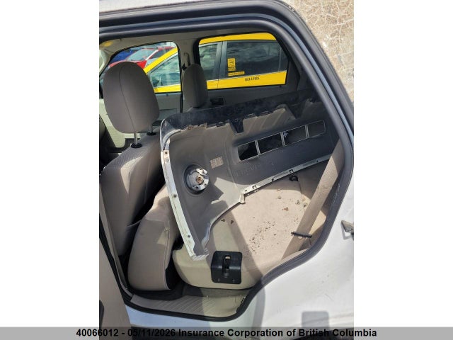 Продаж на аукціоні авто 2010 Ford Escape Xlt, vin: 1FMCU9DG3AKB73364, номер лоту: 40066012