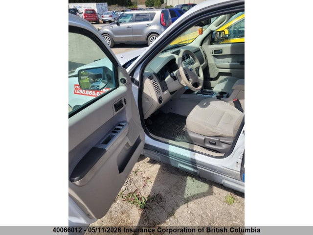 Продаж на аукціоні авто 2010 Ford Escape Xlt, vin: 1FMCU9DG3AKB73364, номер лоту: 40066012