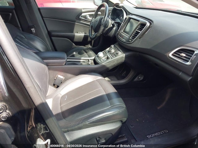 Продажа на аукционе авто 2016 Chrysler 200, vin: 1C3CCCCG2GN176502, номер лота: 40066016