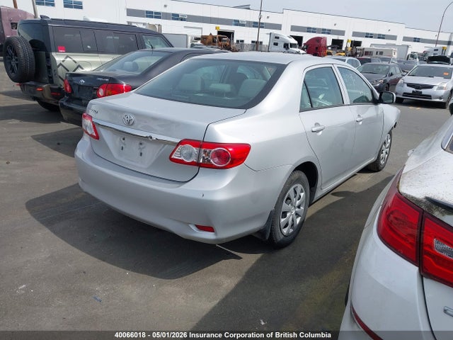 2013 Toyota Corolla Ce მანქანა იყიდება აუქციონზე, vin: 2T1BU4EE7DC050771, აუქციონის ნომერი: 40066018