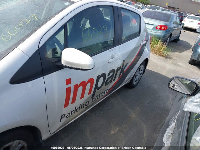40066029 :رقم المزاد ، VNKKTUD36JA089619 vin ، 2018 Toyota Yaris مزاد بيع