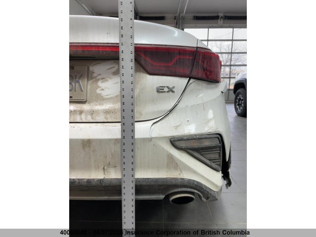 2019 Kia Forte მანქანა იყიდება აუქციონზე, vin: 3KPF54ADXKE092247, აუქციონის ნომერი: 40066040