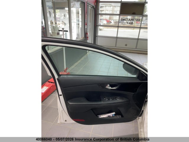 2019 Kia Forte მანქანა იყიდება აუქციონზე, vin: 3KPF54ADXKE092247, აუქციონის ნომერი: 40066040