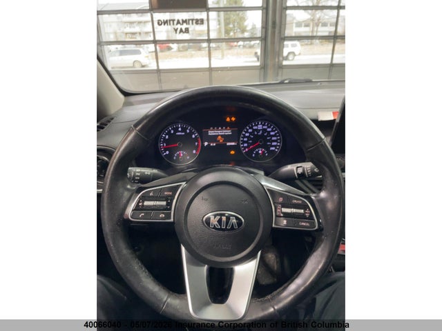 2019 Kia Forte მანქანა იყიდება აუქციონზე, vin: 3KPF54ADXKE092247, აუქციონის ნომერი: 40066040