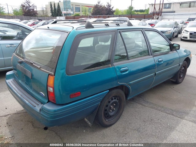 40066042 :رقم المزاد ، 1FALP15J5SW322574 vin ، 1995 Ford Escort Lx/sport مزاد بيع