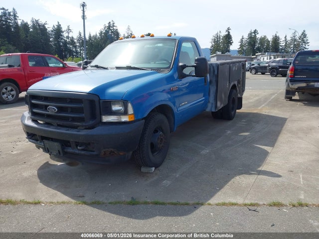 40066069 :رقم المزاد ، 1FDWF36F92EA71611 vin ، 2002 Ford F350 مزاد بيع