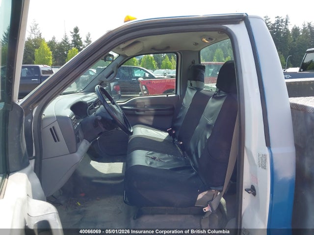 40066069 :رقم المزاد ، 1FDWF36F92EA71611 vin ، 2002 Ford F350 مزاد بيع