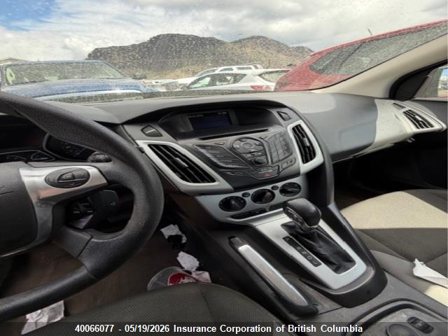 40066077 :رقم المزاد ، 1FADP3K28DL228576 vin ، 2013 Ford Focus مزاد بيع