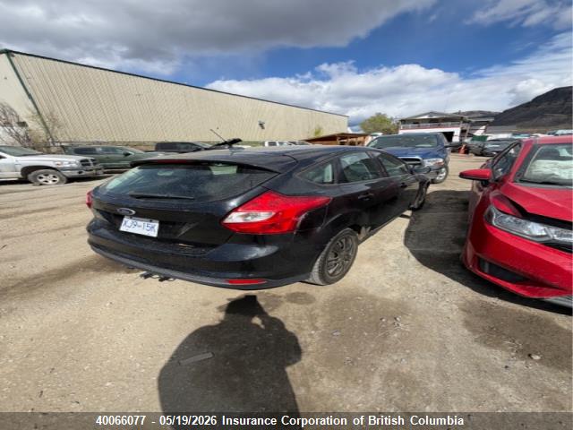40066077 :رقم المزاد ، 1FADP3K28DL228576 vin ، 2013 Ford Focus مزاد بيع