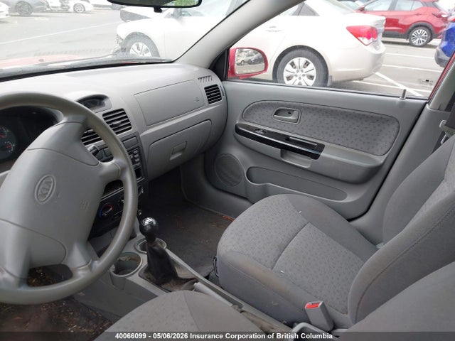 40066099 :رقم المزاد ، KNADC165536172069 vin ، 2003 Kia Rio مزاد بيع
