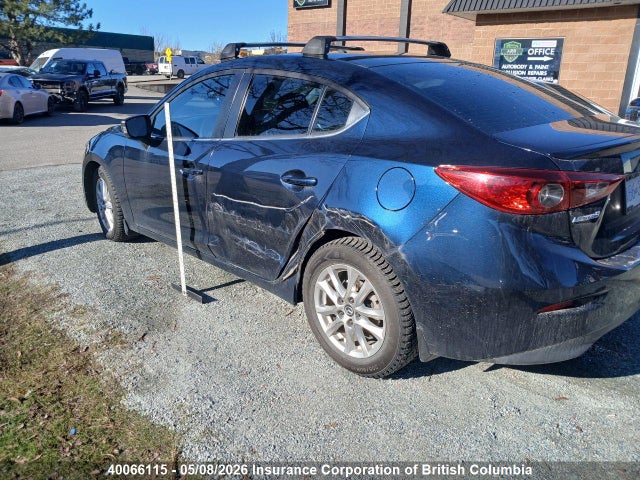 3MZBM1V76FM138203 Mazda 3 Mazda Gs