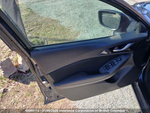 3MZBM1V76FM138203 Mazda 3 Mazda Gs