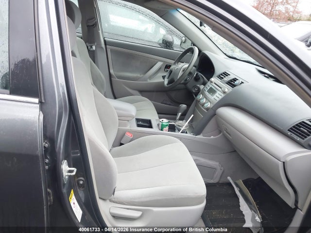 40061733 :رقم المزاد ، 4T1BE46K07U529604 vin ، 2007 Toyota Camry Ce/le/xle/se مزاد بيع