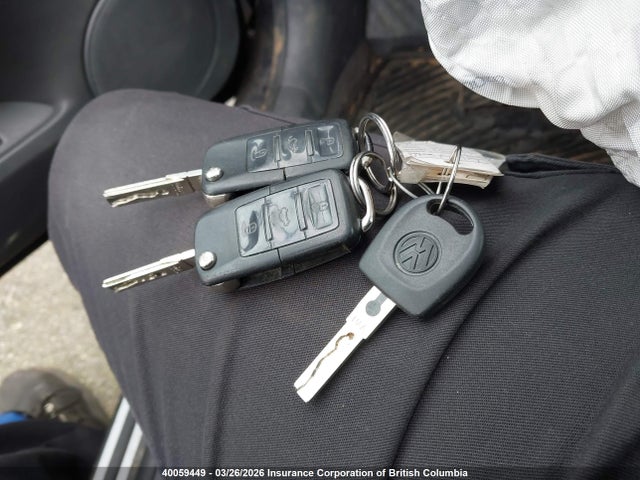 Продажа на аукционе авто 2004 Volkswagen Passat Gls/gls 4motion, vin: WVWVD23B44E217319, номер лота: 40059449