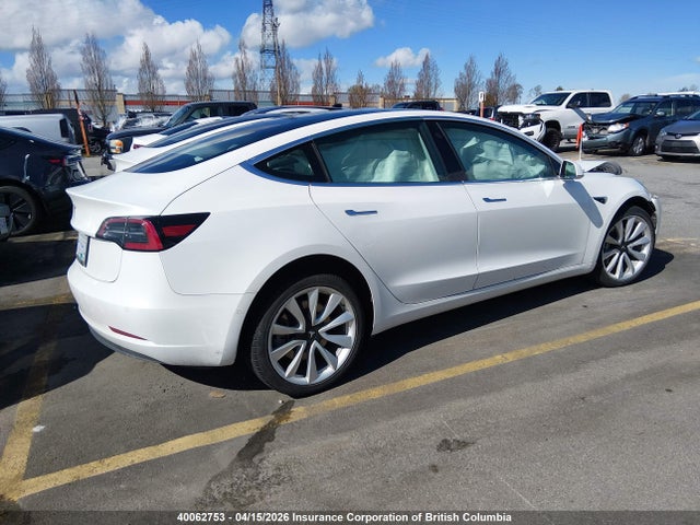 Продажа на аукционе авто 2019 Tesla Model 3, vin: 5YJ3E1EA5KF302720, номер лота: 40062753