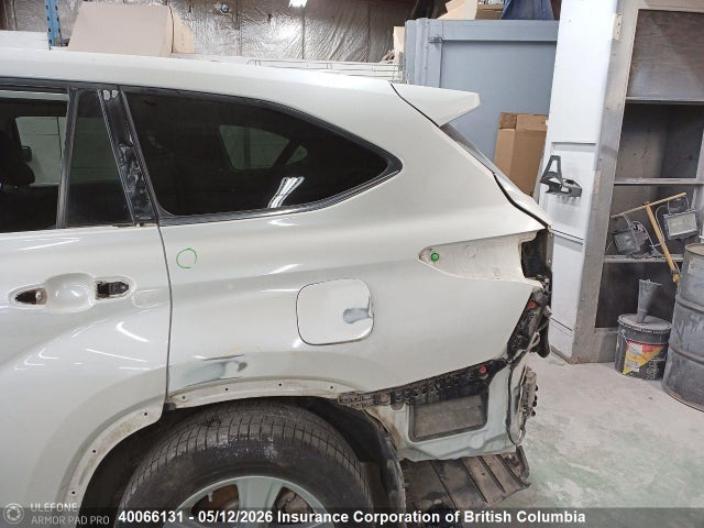 2020 Toyota Highlander Le მანქანა იყიდება აუქციონზე, vin: 5TDBZRBHXLS500075, აუქციონის ნომერი: 40066131