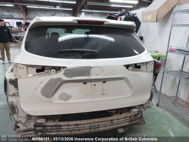 2020 Toyota Highlander Le მანქანა იყიდება აუქციონზე, vin: 5TDBZRBHXLS500075, აუქციონის ნომერი: 40066131