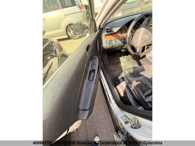 2008 Volkswagen Passat Wagon Lux მანქანა იყიდება აუქციონზე, vin: WVWTK93C68E239102, აუქციონის ნომერი: 40066155