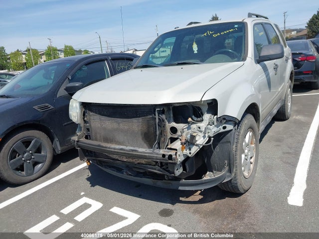 2009 Ford Escape Xlt მანქანა იყიდება აუქციონზე, vin: 1FMCU93G89KA77517, აუქციონის ნომერი: 40066175