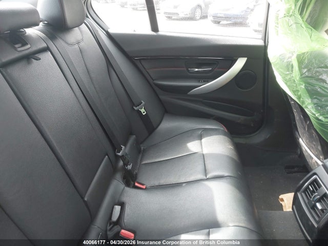 40066177 :رقم المزاد ، WBA8A3C56GK551263 vin ، 2016 Bmw 320i مزاد بيع