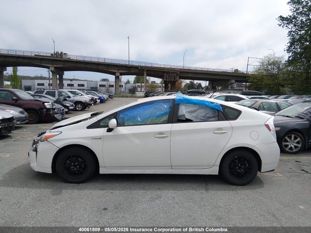 2015 Toyota Prius მანქანა იყიდება აუქციონზე, vin: JTDKN3DU0F0444691, აუქციონის ნომერი: 40061809