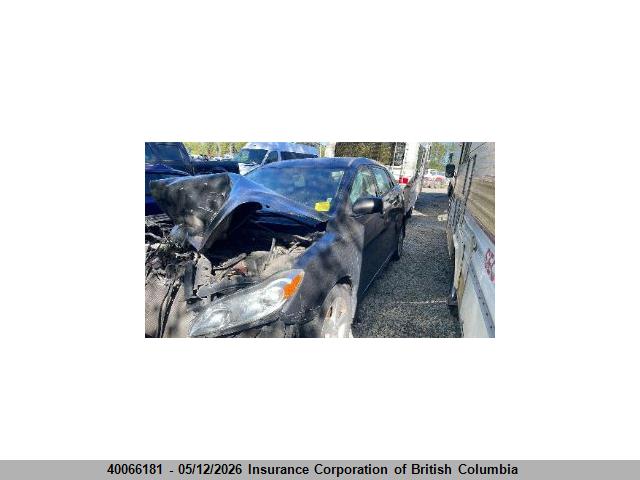 40066181 :رقم المزاد ، 2T1KU4EE5EC132077 vin ، 2014 Toyota Matrix S مزاد بيع