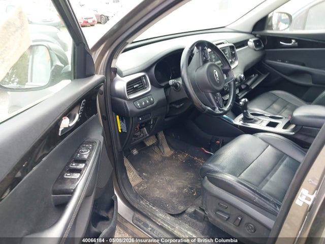 5XYPHDA18GG083705 KIA SORENTO EX