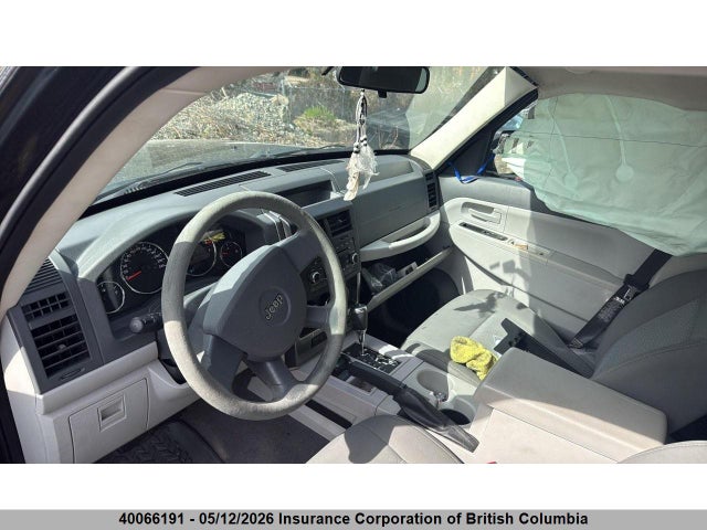 40066191 :رقم المزاد ، 1J8GN28K28W270320 vin ، 2008 Jeep Liberty Sport مزاد بيع