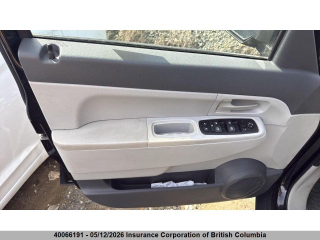 40066191 :رقم المزاد ، 1J8GN28K28W270320 vin ، 2008 Jeep Liberty Sport مزاد بيع