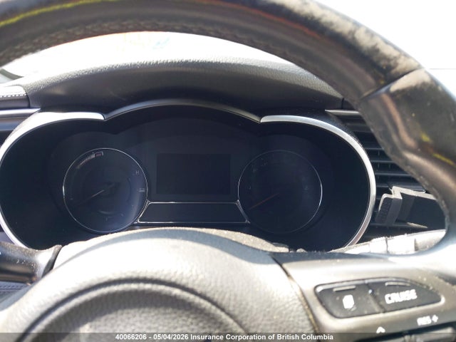 2015 Kia Optima Hybrid მანქანა იყიდება აუქციონზე, vin: KNAGN4AD9F5084997, აუქციონის ნომერი: 40066206