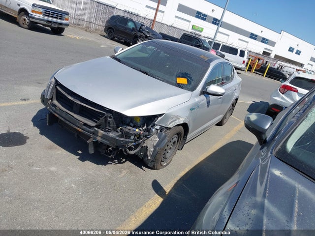 2015 Kia Optima Hybrid მანქანა იყიდება აუქციონზე, vin: KNAGN4AD9F5084997, აუქციონის ნომერი: 40066206